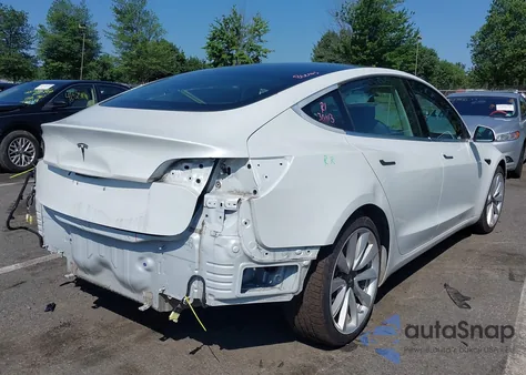 2020 Tesla Model 3 из США, поврежденный, VIN 5YJ3E1EA0LF785695